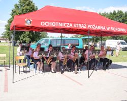 zdjęcie przedstawia Orkiestre Dętą z Borowia